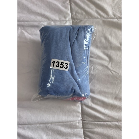 Love & Pineapple Short Sleeve T-shirt X-Large Blue Camper Travel Road Trip - Picture 9 of 9